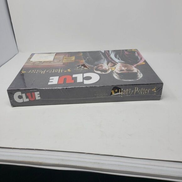Clue Mystery Game Harry Potter Moving Hogwarts Gameboard  Hasbro New Sealed READ - Picture 9 of 12